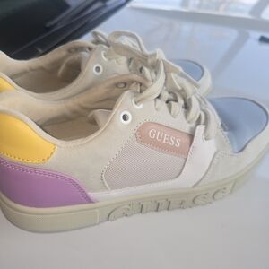 GUESS nice Sneakers
